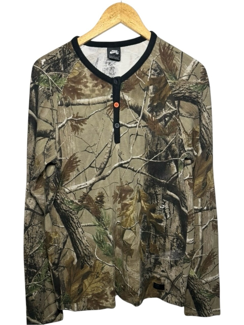Rare Nike  SB 'REAL TREE CAMO' Henley 2016 Size Large